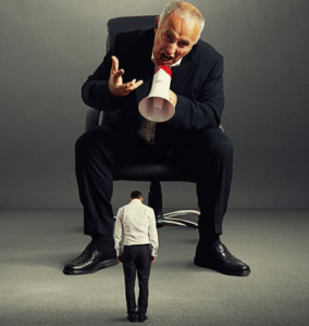 leadership potere arrogante